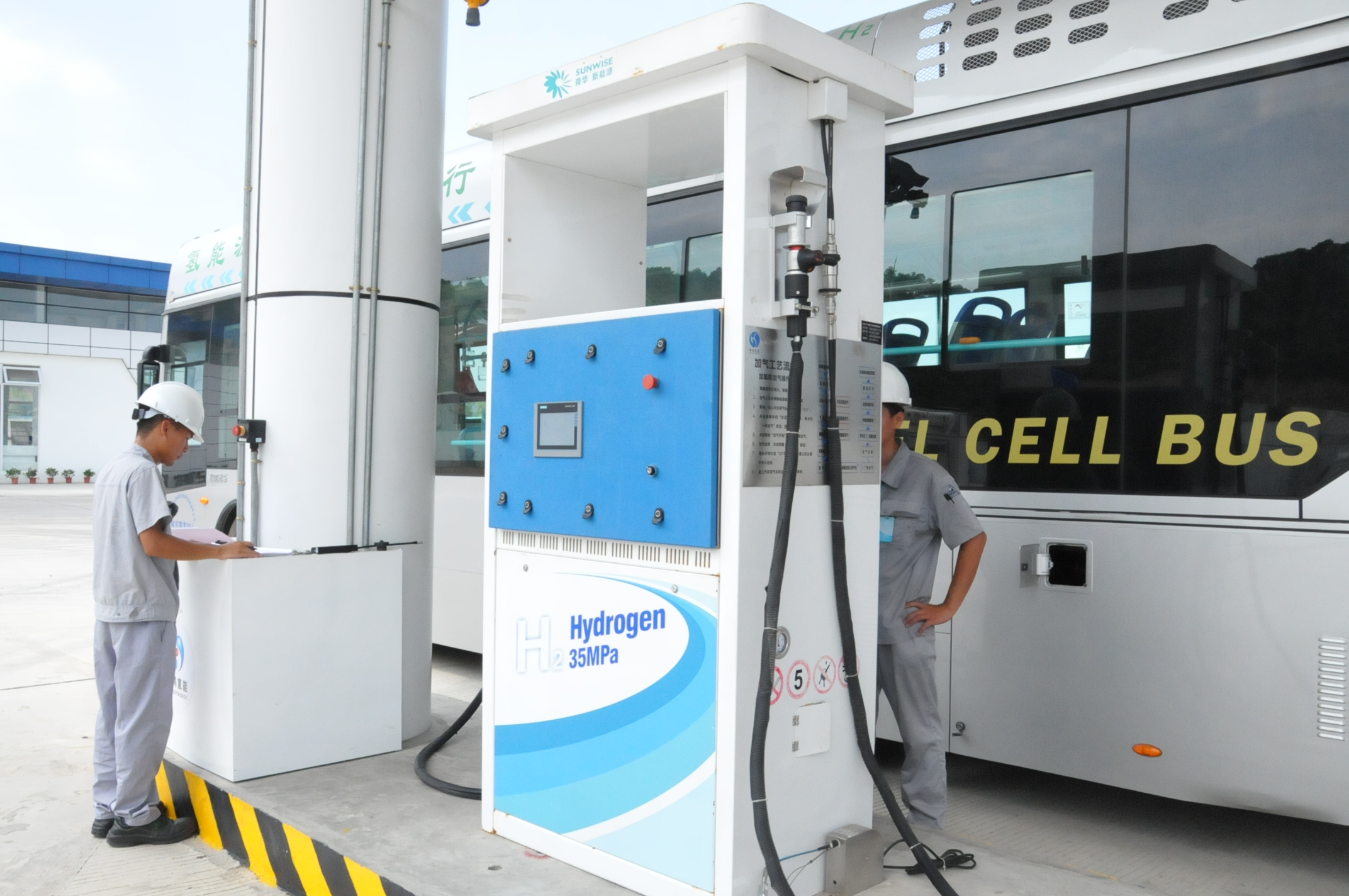 京津冀氢电池汽车示范城市群获批，加氢站建设的春天来了！