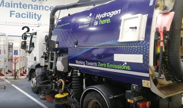 ULEMCo报告其双燃料氢动力清扫车可节省排放